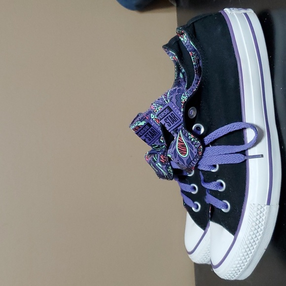 Converse All Star Shoes - Picture 3 of 11